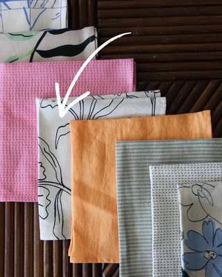 CATERPILLAR TABLE NAPKINS