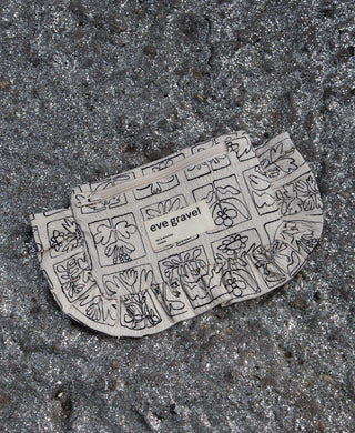 THE ZIP POUCH
