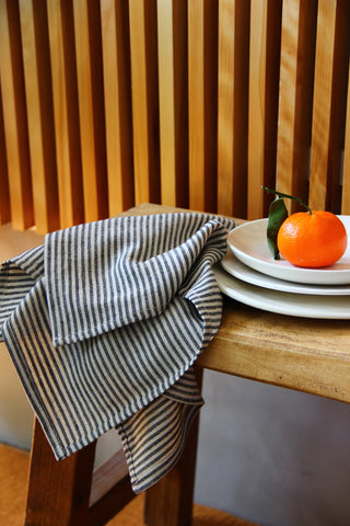 SERVIETTES DE TABLE FINES RAYURES NOIRES