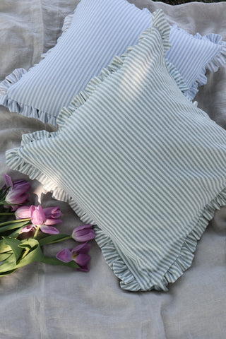 LE COUSSIN FRILL ORGANIC STRIPES